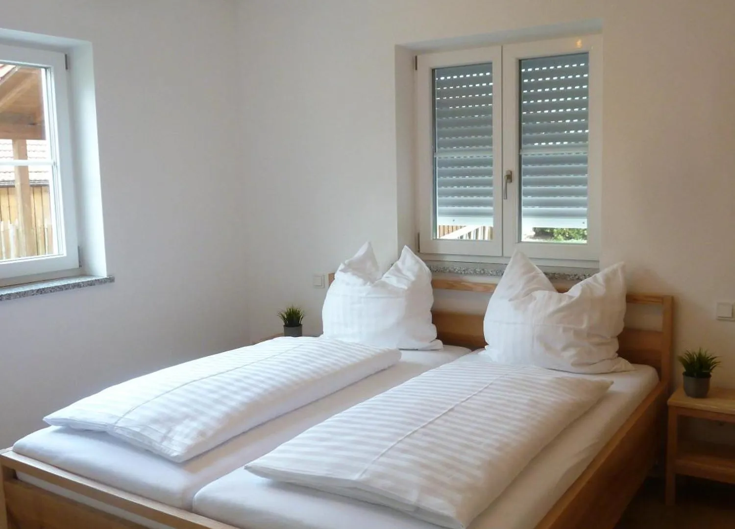 Ferienwohnungen Irmingard Chieming 0*,