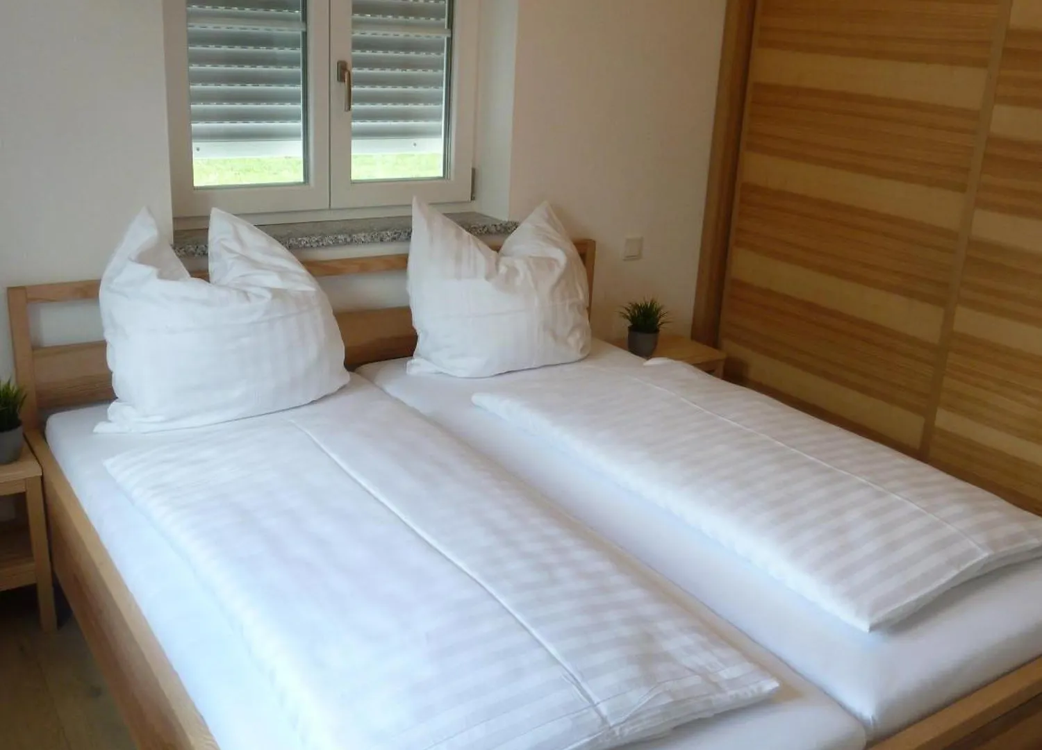 Ferienwohnungen Irmingard Chieming 0*,